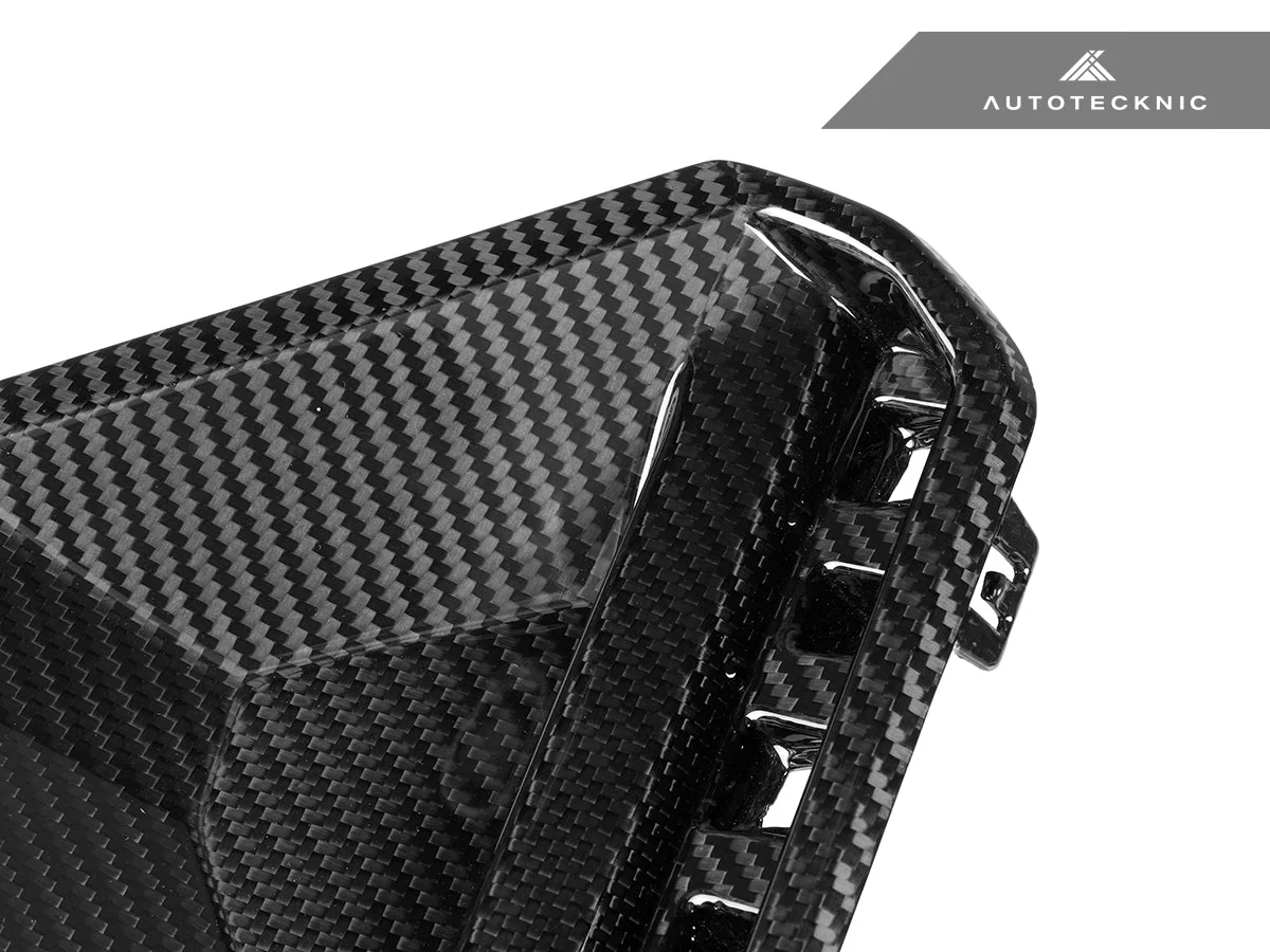 AutoTecknic Dry Carbon Rear Bumper Reflector Trim Set - G87 M2 - Image 10