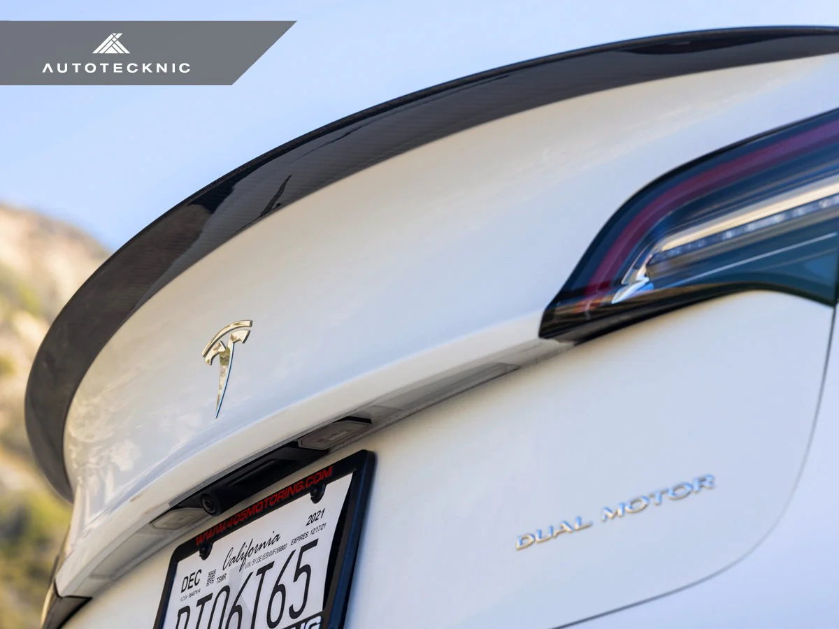 AutoTecknic Performance Dry Carbon Trunk Spoiler - Tesla Model 3 - Image 3