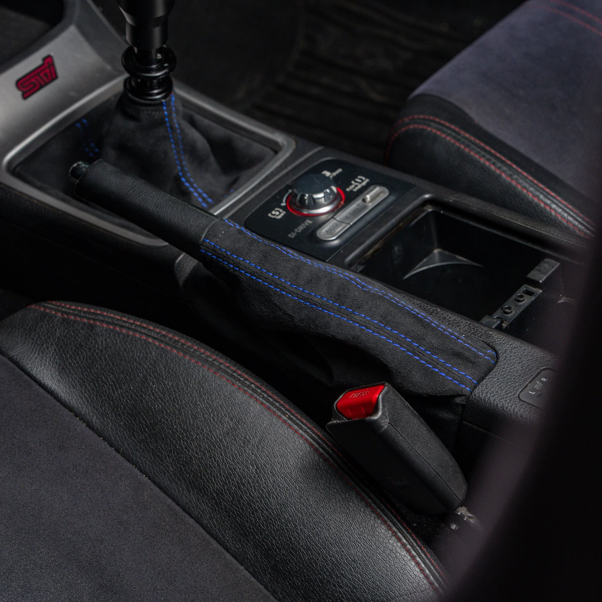 Billetworkz Premium Alcantara E-Brake Boot – Subaru WRX/STI 2008–2021 - Image 15