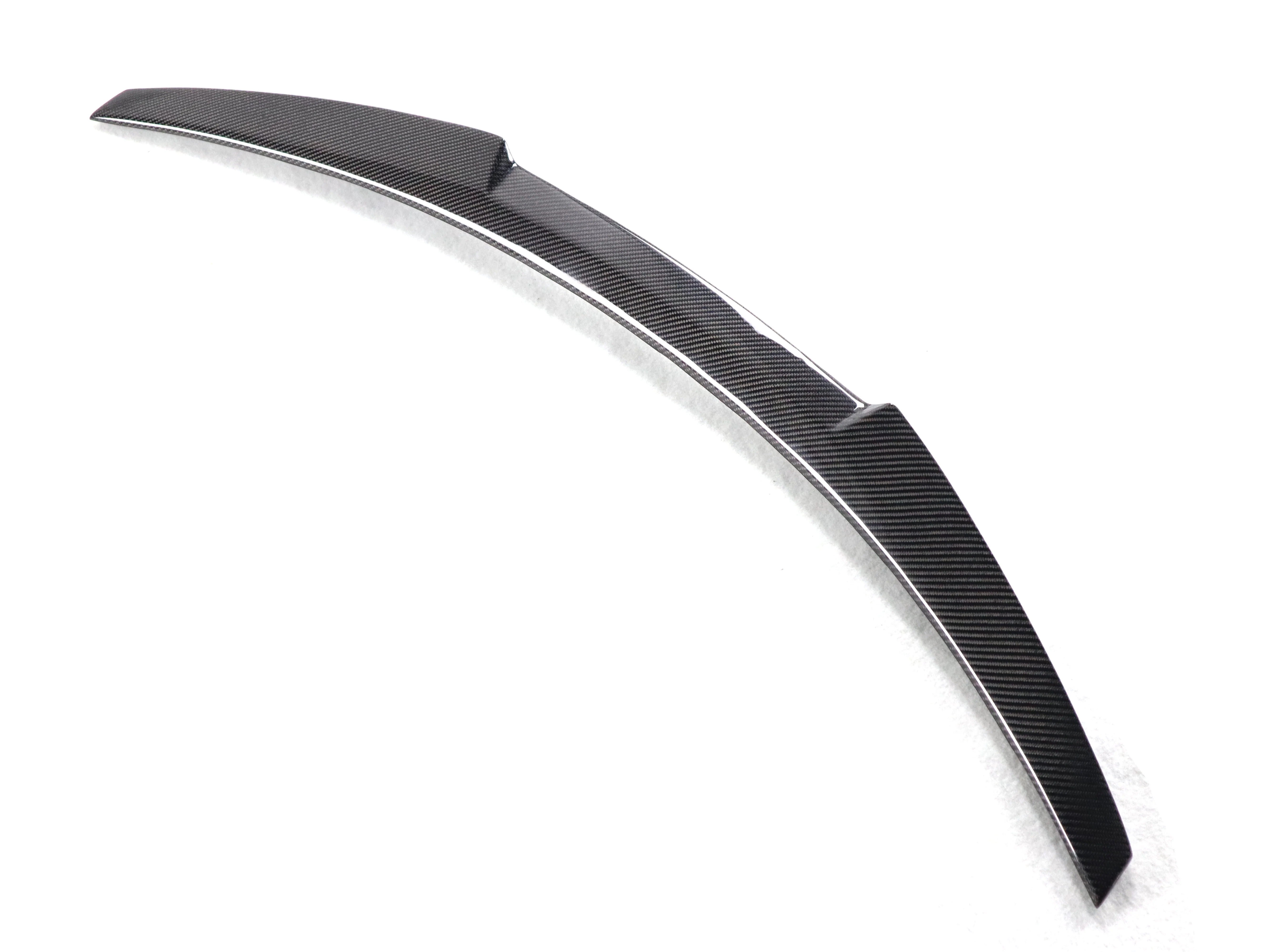BMW F82 M4 V Style Trunk Spoiler - Carbon Fiber - Image 4