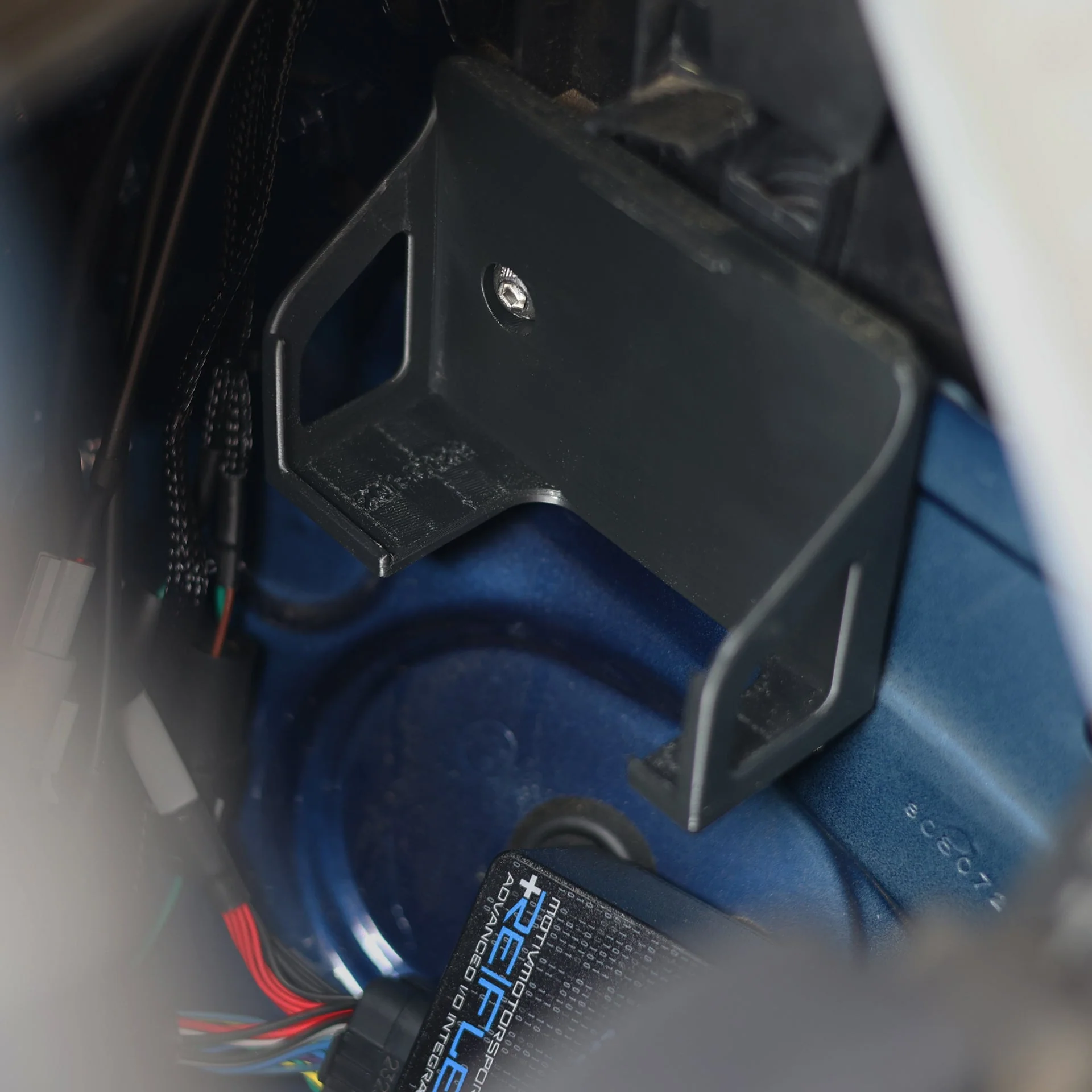 F97 X3M Reflex Plus Mounting Cradle - Image 3