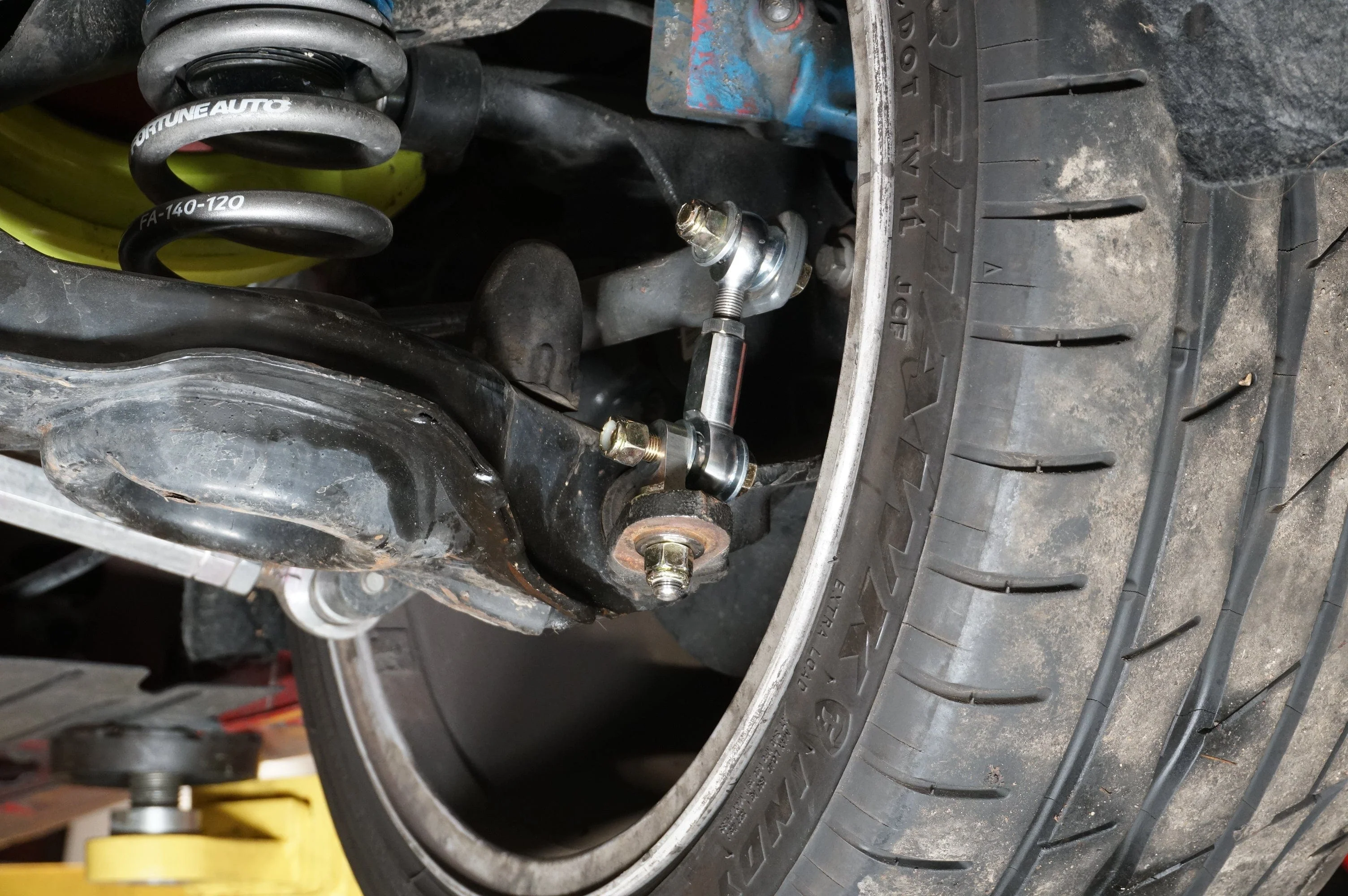 Focus ST Rear Sway Bar End Links - Image 3