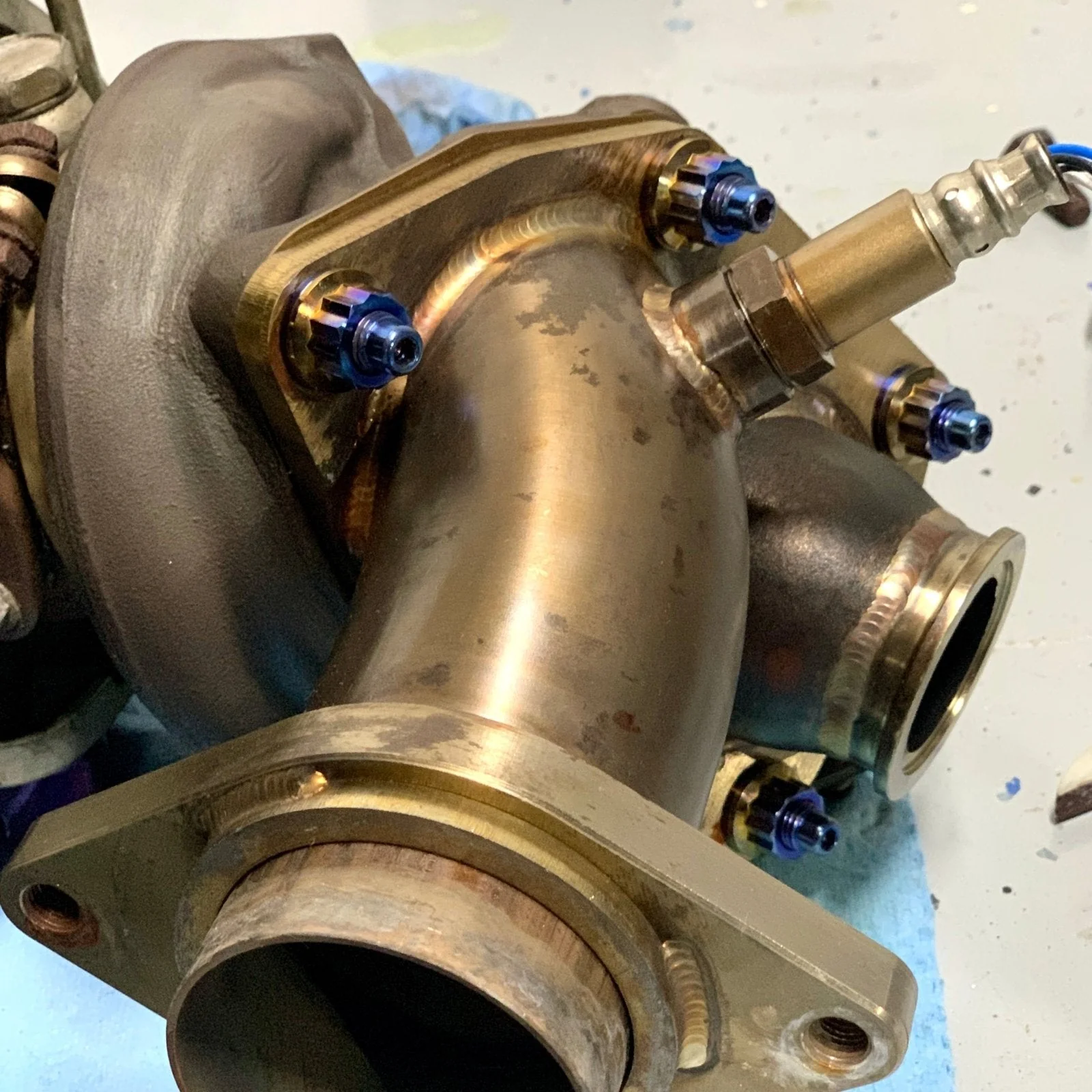 JDC Titanium O2 Housing Stud Kit | Mitsubishi Evo 4-X - Image 2