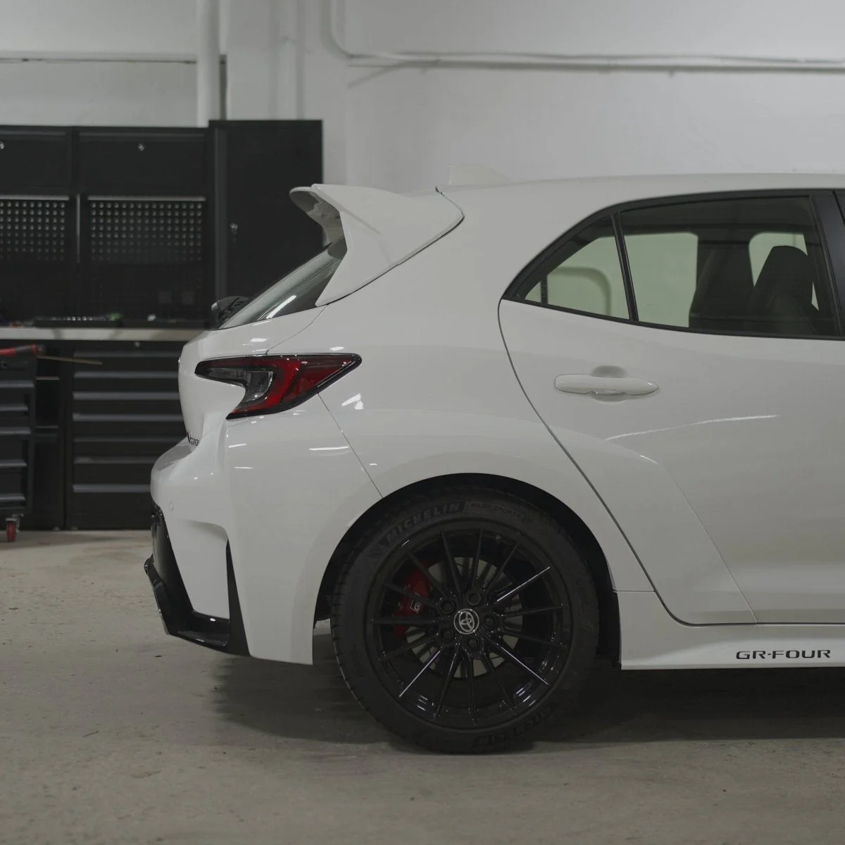 JDMuscle [23-26 GR Corolla, 19-26 Corolla Hatch] Spec C Spoiler - Paint Matched/Gloss Black/Carbon Fiber - Image 19