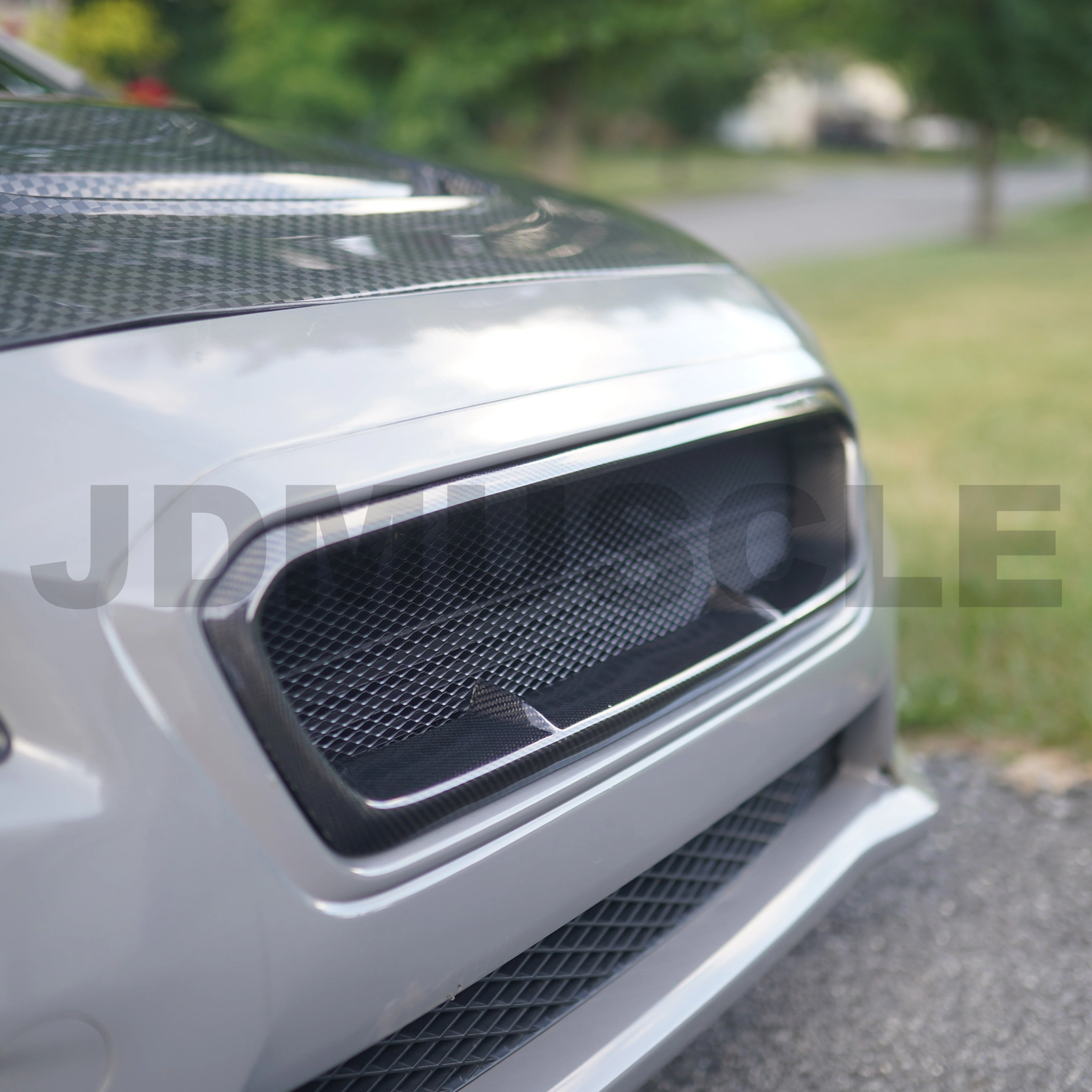 JDMuscle Tanso Carbon Fiber / Gloss Black Grille V4 - 15-17 WRX/STI - Image 8