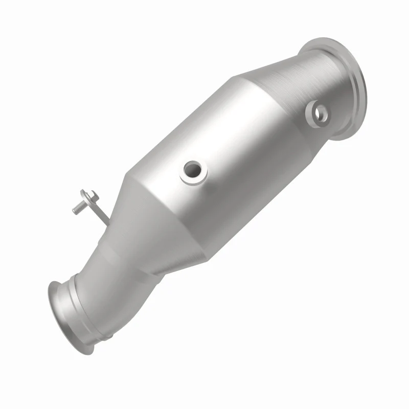 MagnaFlow 2014 BMW 335i GT xDrive 3.0L Underbody Direct Fit EPA Compliant Catalytic Converter - Image 17