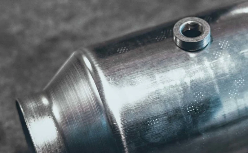 Magnaflow Conv Univ 2.50 1/O2 CA 5in Spun CA - Image 18