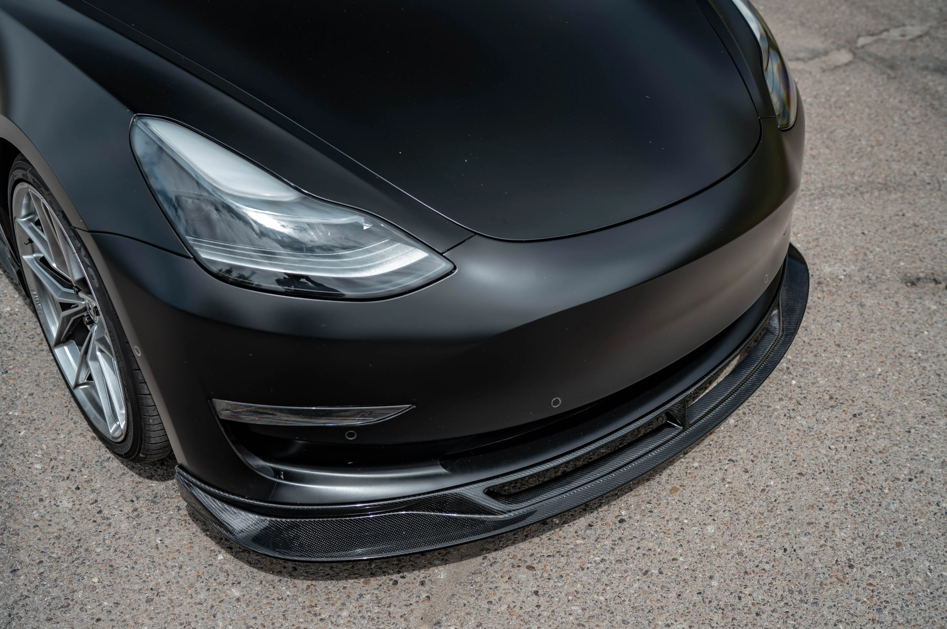 Street Hunter USA Tesla Model 3 Front Lip - Image 3